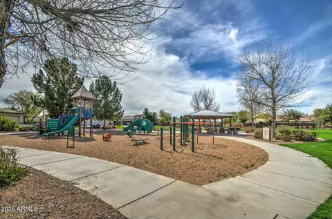 4132 E Santa Fe Ln, Gilbert, AZ 85297 photo 36