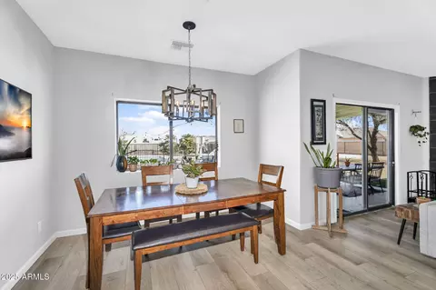 820 E Maddock Rd, Phoenix, AZ 85086 photo 11