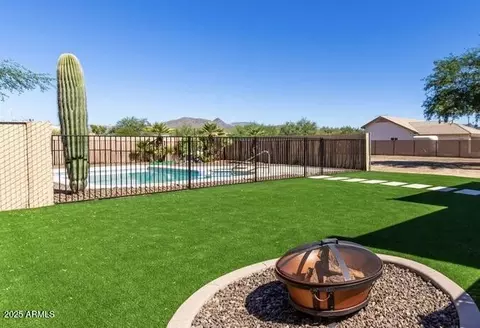 820 E Maddock Rd, Phoenix, AZ 85086 photo 21