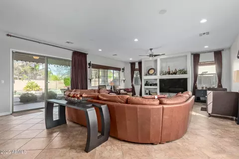 2830 E Janelle Way, Gilbert, AZ 85298 photo 8