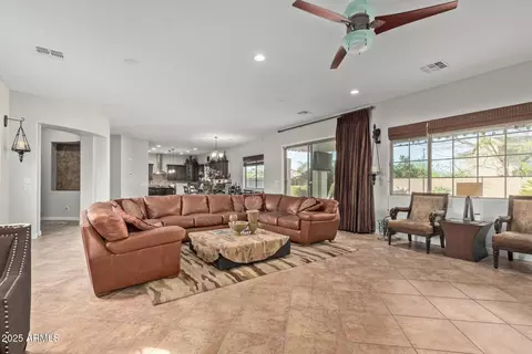 2830 E Janelle Way, Gilbert, AZ 85298 photo 9