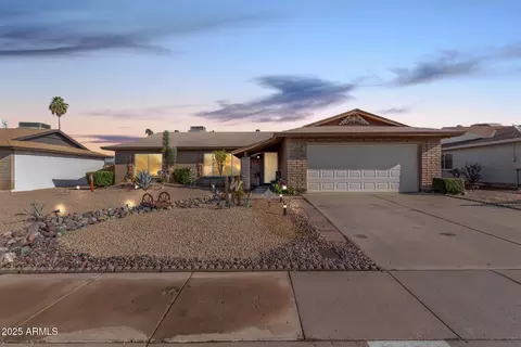 5434 W Golden Ln, Glendale, AZ 85302