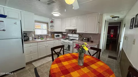 10220 E Apache Trl #214, Apache Junction, AZ 85120 photo 8