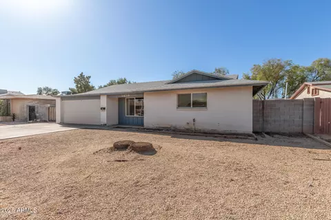 1859 E Gemini Dr, Tempe, AZ 85283 photo 2