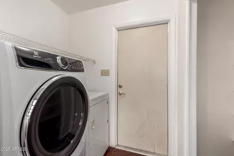 1859 E Gemini Dr, Tempe, AZ 85283 photo 18