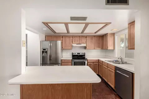 1859 E Gemini Dr, Tempe, AZ 85283 photo 7