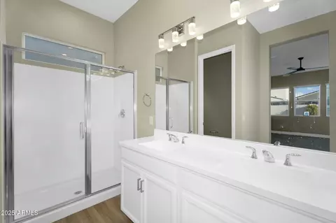 Bath - 10144 E Thistle Ave, Mesa, AZ 85212 photo 1 of 3