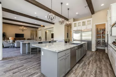 Kitchen - 3344 E Indigo Bay Ct, Gilbert, AZ 85234 photo 4 of 6