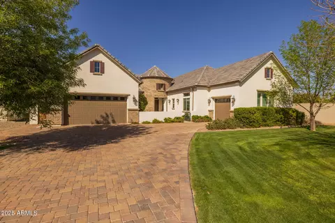 Exterior - 3344 E Indigo Bay Ct, Gilbert, AZ 85234 photo 2 of 15