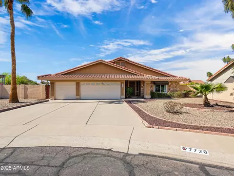 7726 W Cameron Dr, Peoria, AZ 85345