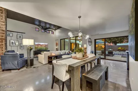 31 E Bishop Dr, Tempe, AZ 85282 photo 9