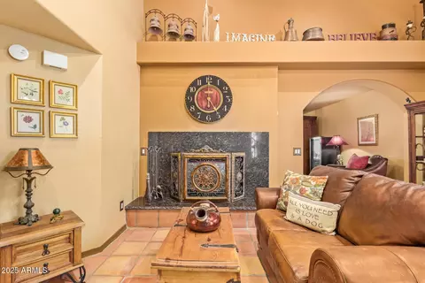 1226 E Michelle Dr, Phoenix, AZ 85022 photo 6