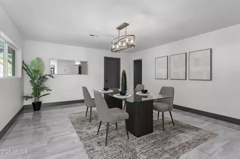 Dining - 2818 E Malapai Dr, Phoenix, AZ 85028 photo 1 of 2