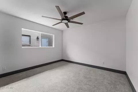 Bedroom - 2818 E Malapai Dr, Phoenix, AZ 85028 photo 4 of 4