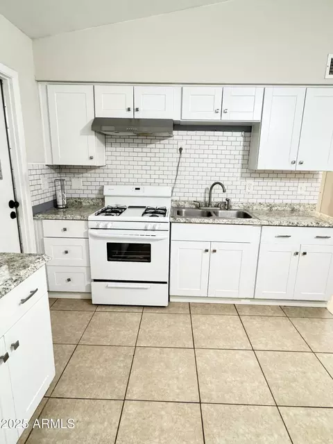 311 E 6th Ave, Mesa, AZ 85210 photo 5