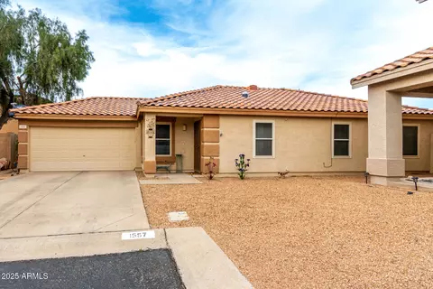 1557 S Halsted Dr, Chandler, AZ 85286
