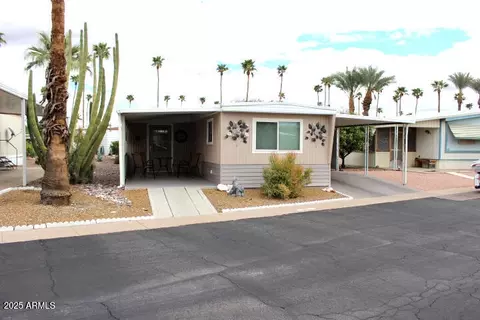 303 S Recker Rd #89, Mesa, AZ 85206