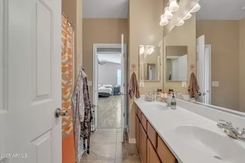 Bath - 7115 E Olla Ave, Mesa, AZ 85212 photo 6 of 6