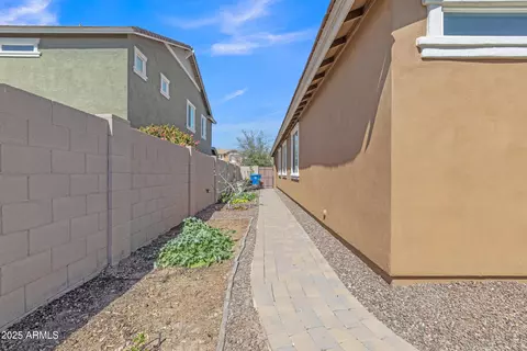 Exterior - 7115 E Olla Ave, Mesa, AZ 85212 photo 10 of 10