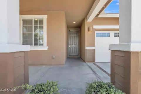 Exterior - 7115 E Olla Ave, Mesa, AZ 85212 photo 3 of 10