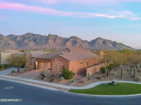 210 E Ancient Pueblo Ln, Oro Valley, AZ 85755