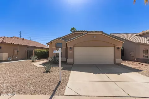 9423 E Posada Ave, Mesa, AZ 85212