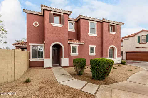 Exterior - 924 E Redondo Dr, Gilbert, AZ 85296 photo 3 of 7