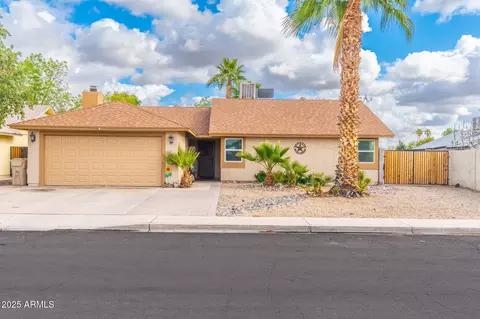 6248 W Hearn Rd, Glendale, AZ 85306