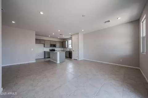 Living - 2570 E Music Mountain Ave, Apache Junction, AZ 85119 photo 2 of 2