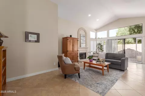 32 E Dawn Dr, Tempe, AZ 85284 photo 13