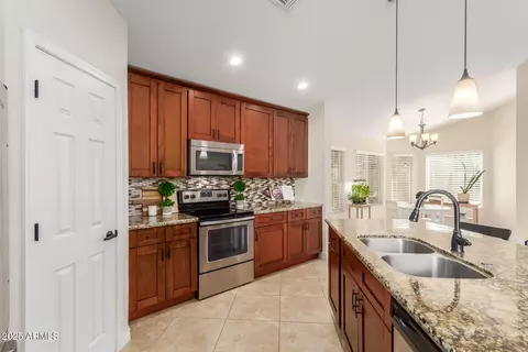 32 E Dawn Dr, Tempe, AZ 85284 photo 6