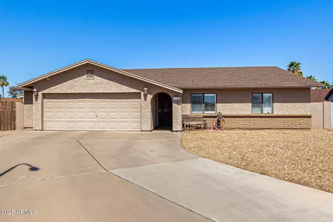 1708 N Burbank Ct, Chandler, AZ 85225