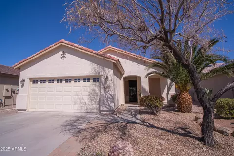 22520 W Moonlight Path, Buckeye, AZ 85326