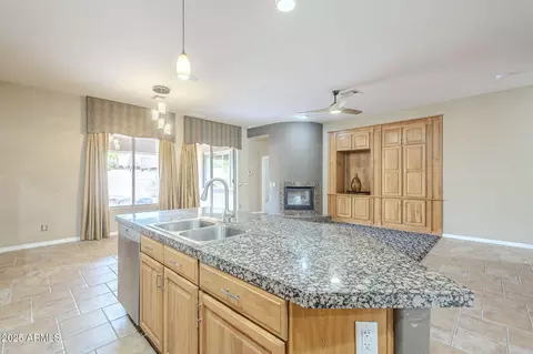 1154 E Kramer Cir, Mesa, AZ 85203 photo 18