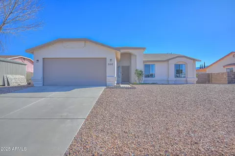 3120 Golden Eagle Dr, Sierra Vista, AZ 85650