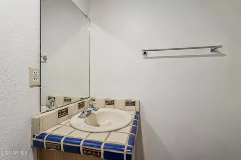 1935 W Morten Ave #17, Phoenix, AZ 85021 photo 16