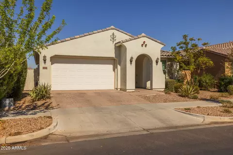 9718 E Radioactive Dr, Mesa, AZ 85212 photo 7