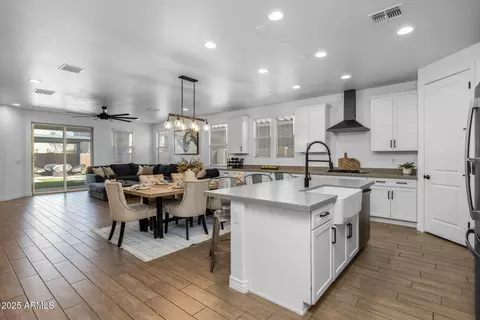 9718 E Radioactive Dr, Mesa, AZ 85212 photo 12