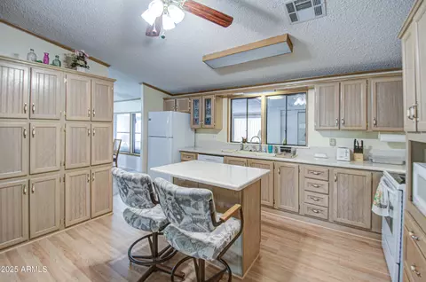 5524 E Harmon Cir, Mesa, AZ 85215 photo 18