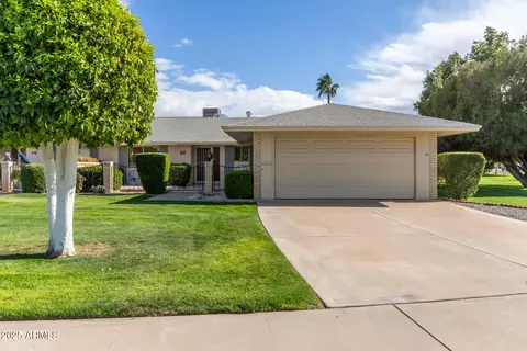 10763 W Cinnebar Ave, Sun City, AZ 85351