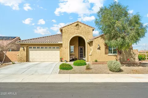 18438 W Brookwood Dr, Goodyear, AZ 85338