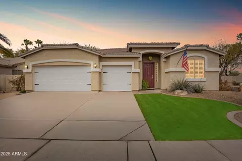 44 W Teakwood Pl, Chandler, AZ 85248