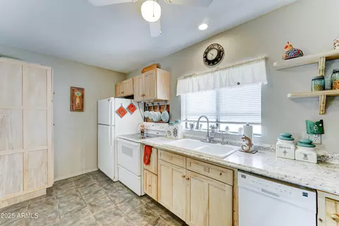 5325 N Warner Dr, Apache Junction, AZ 85120 photo 12