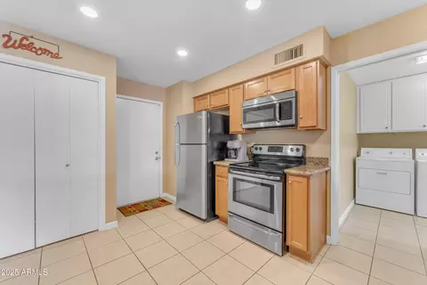 4720 E Flossmoor Cir, Mesa, AZ 85206 photo 19