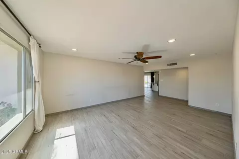 1946 E Wesleyan Dr, Tempe, AZ 85282 photo 5