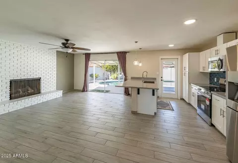 1946 E Wesleyan Dr, Tempe, AZ 85282 photo 7