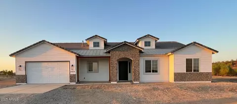231 W Nn W Gloria Ln, Wittmann, AZ 85361