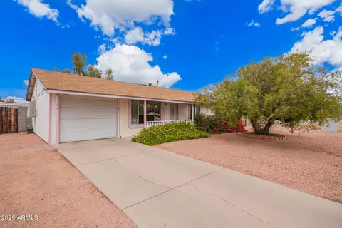 7302 W Cheryl Dr, Peoria, AZ 85345