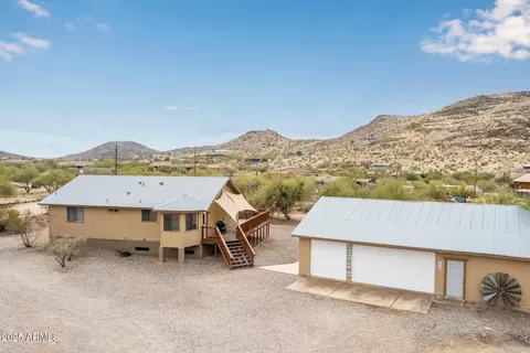 44436 N 10th St, New River, AZ 85087