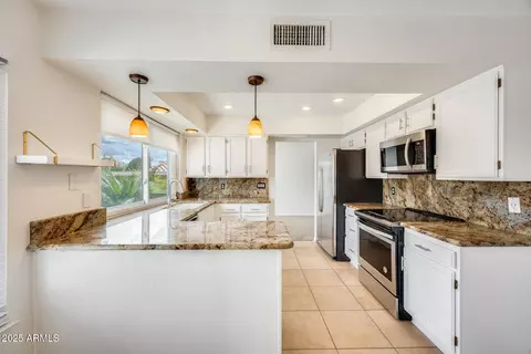 1929 E Redfield Rd, Phoenix, AZ 85022 photo 15